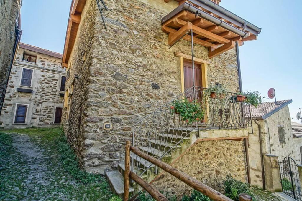 Chalet La Terrazza Vista Lago Bellano Ngoại thất bức ảnh