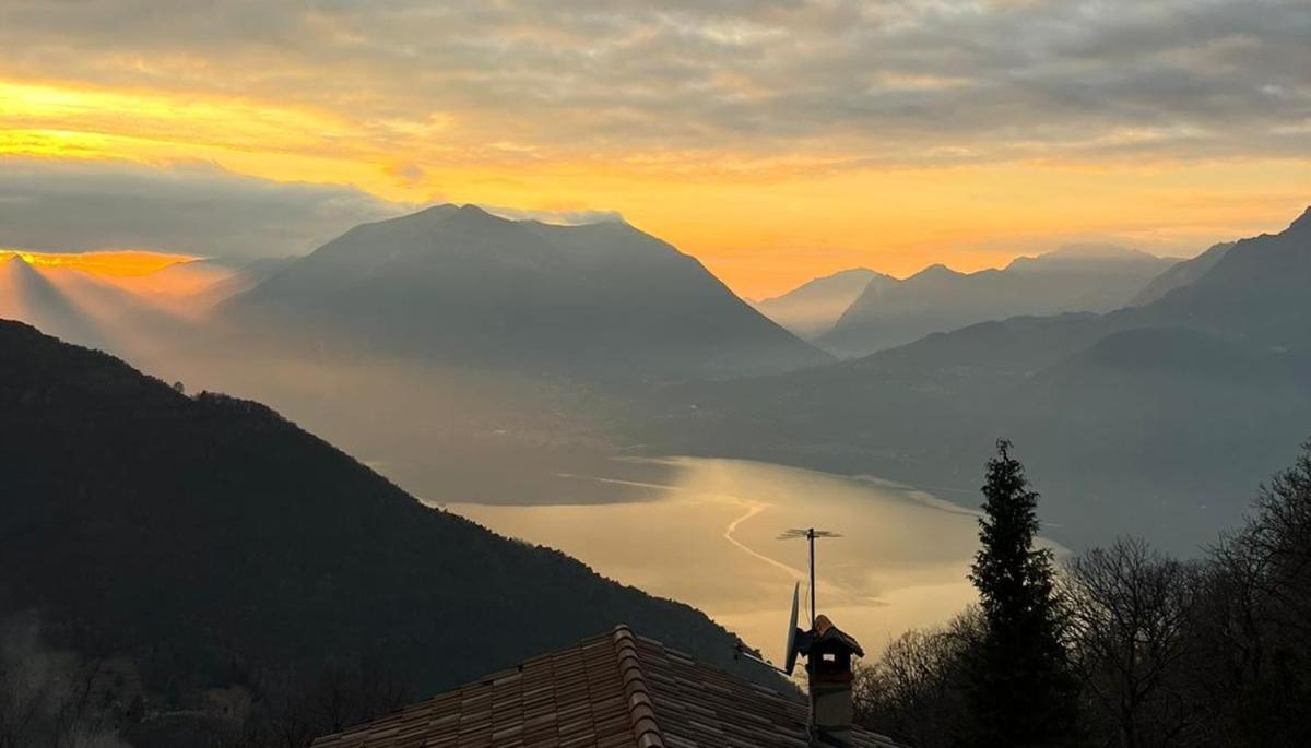 Chalet La Terrazza Vista Lago Bellano Ngoại thất bức ảnh